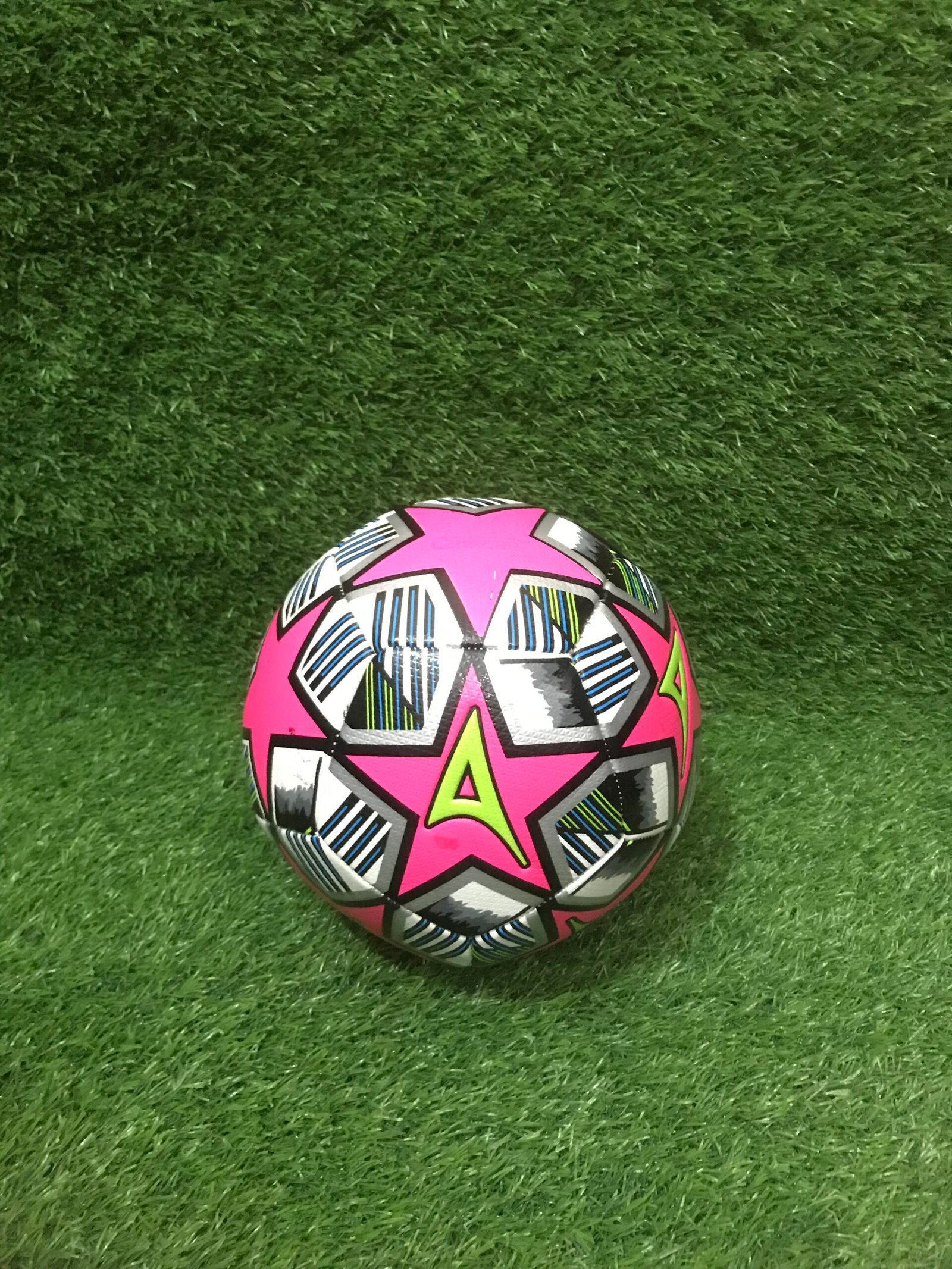CLASSIC A PINK HYBRID FOOTBALL