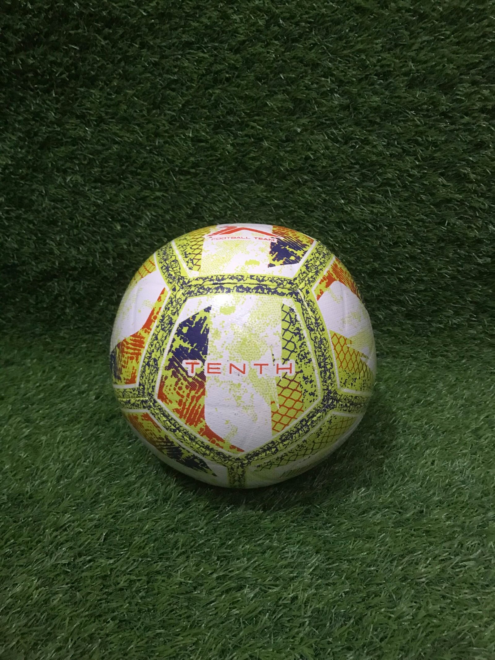 CLASSIC TENTH HYBRID FOOTBALL